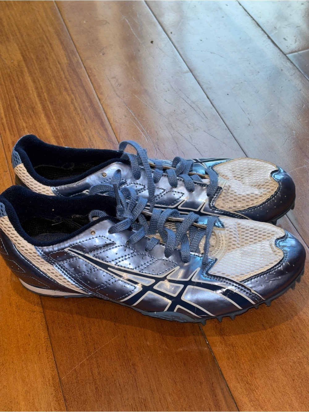 Asics Navy and White Men’s Athletic Running Spikes Cleats Shoes size 8.5